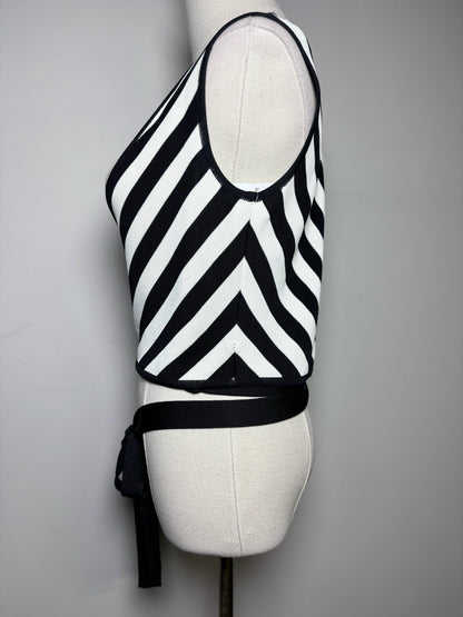 Women Size 46 Dolce & Gabbana Black & White Chevron Vintage Pre-owned Vest