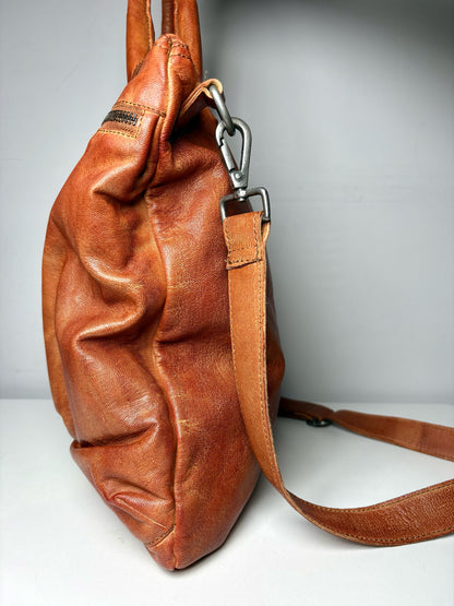 Carbon 2 Cobalt Solid Leather Pre-owned Caramel Tote/Satchel