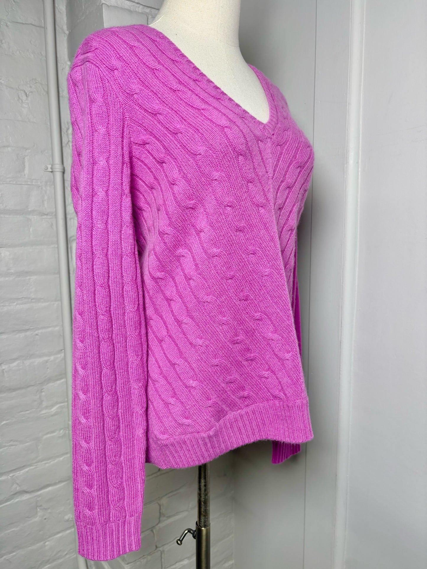 Women Size L Ralph Lauren Black Label Purple Solid Cashmere Sweater