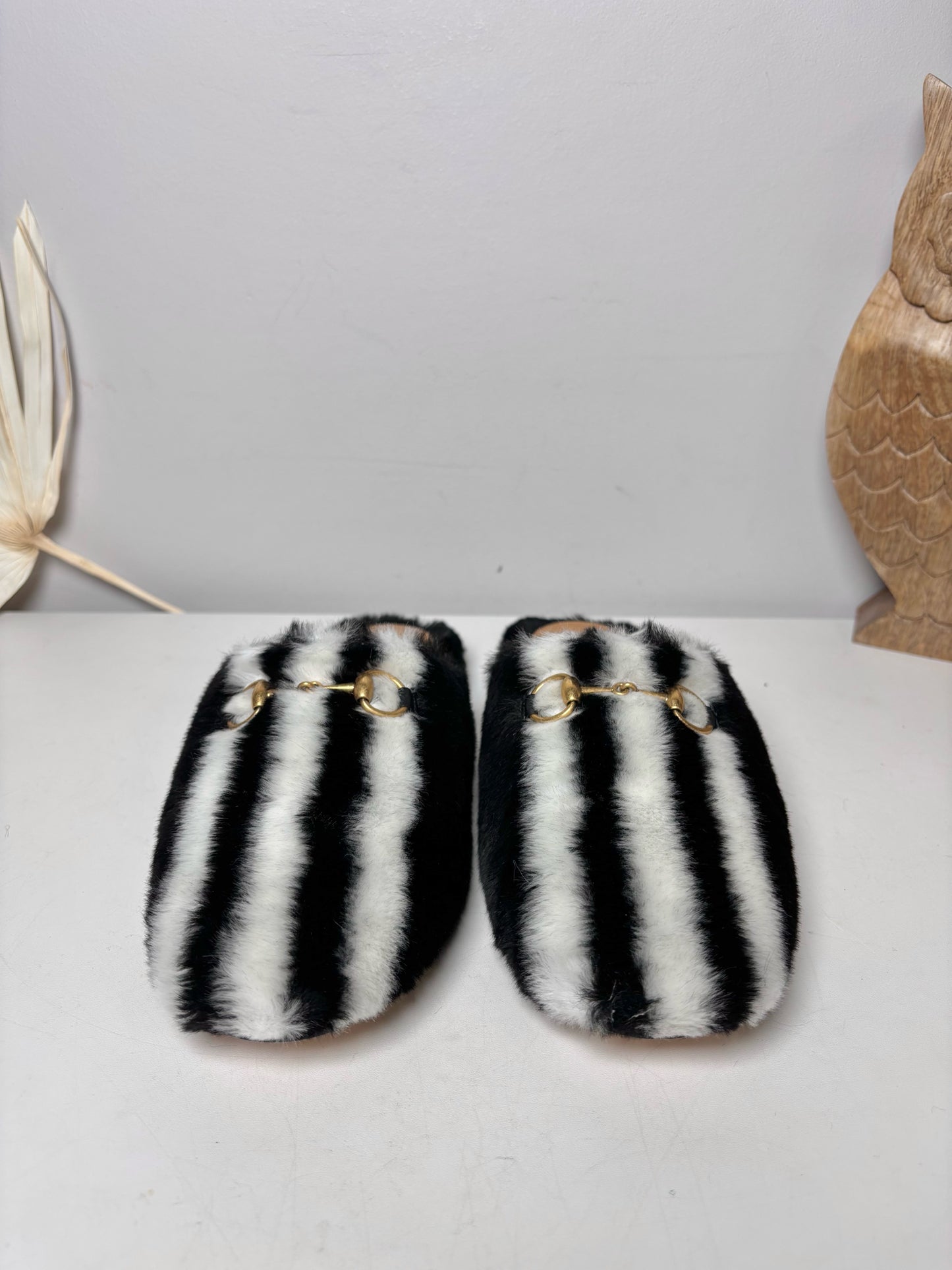W Shoe Size 37 Gucci x Adidas Black, White Faux fur NWT Slip-ons