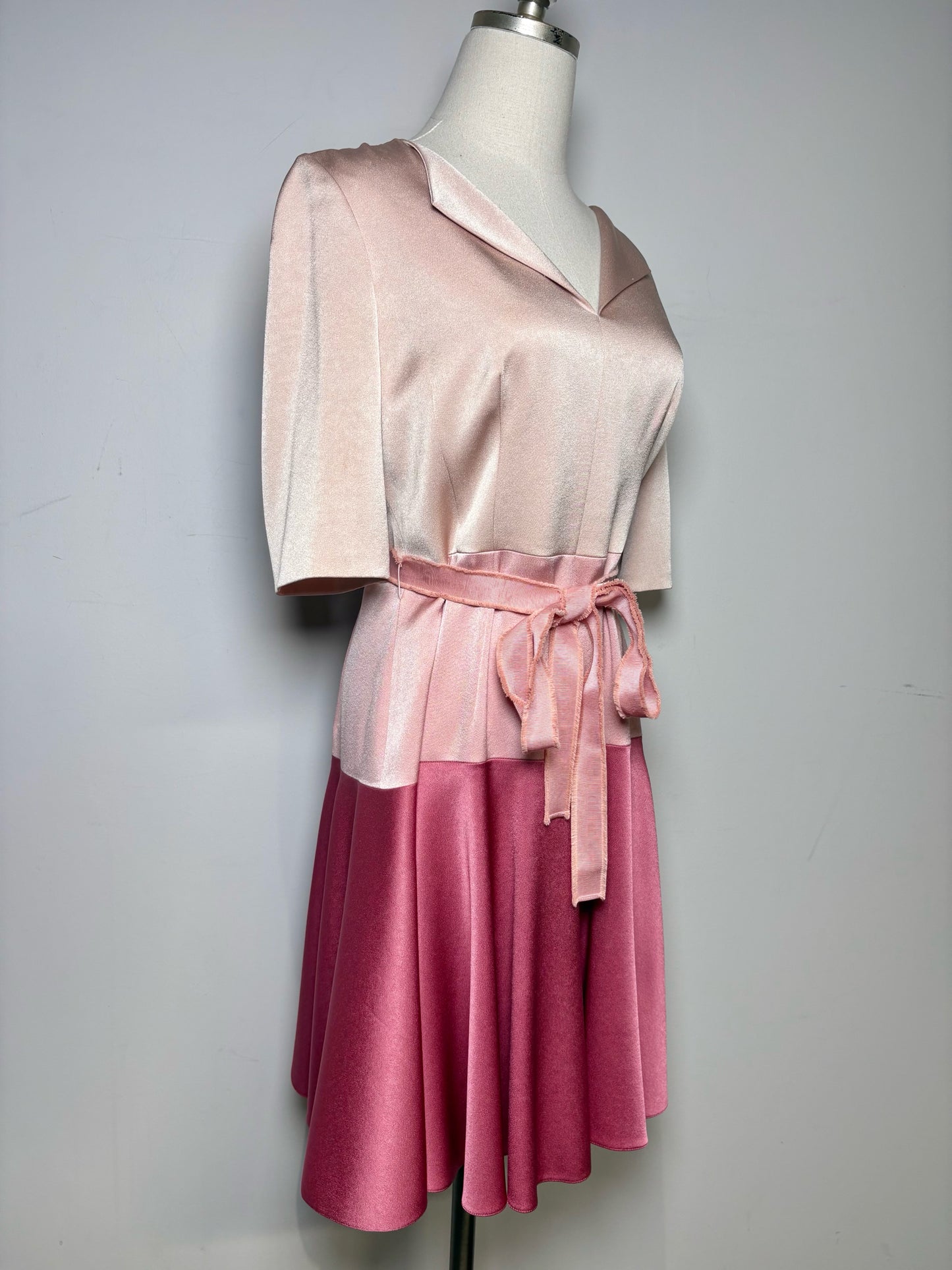 Women Size 40 (0 - 4 US) Paule Ka Pink Colorblock Women's Pre-owned Dress