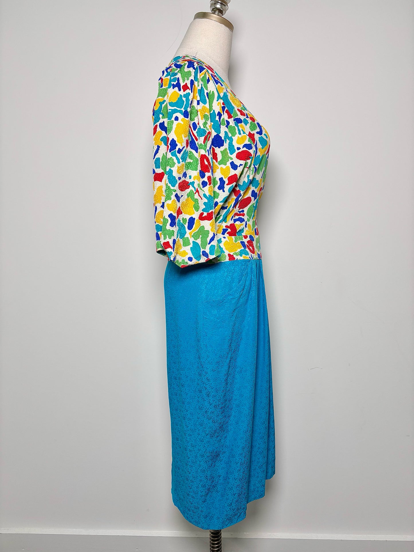 Women Size 6 Louis Feraud Yellow, red, white, green, blue Print Silk Dress