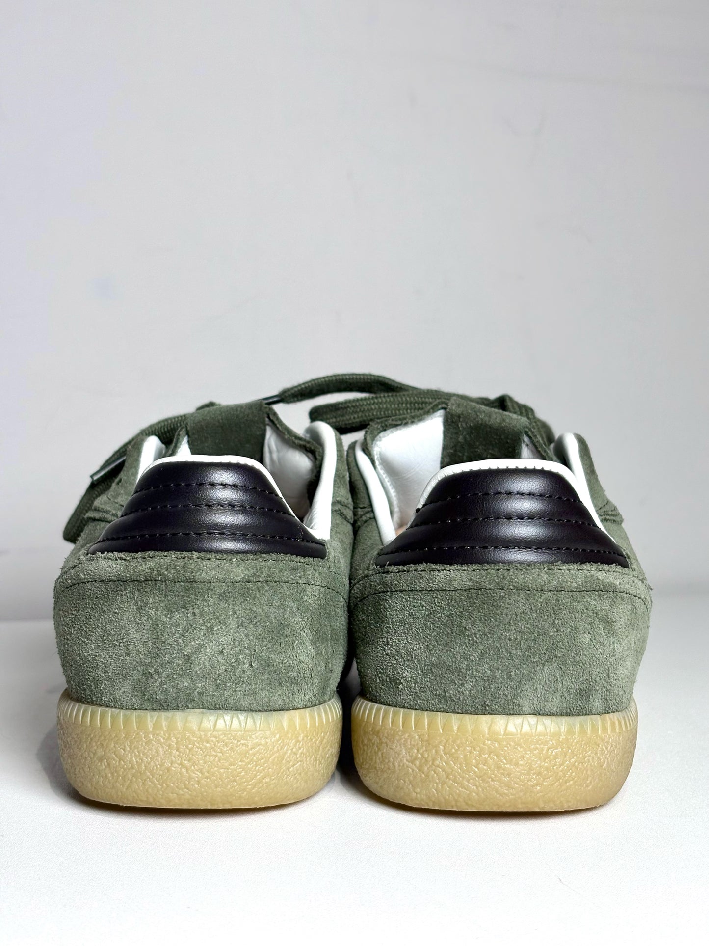 W Shoe Size 38 (7 - 7.5 US) Alohas Rife Forest Green Suede Leather Sneakers