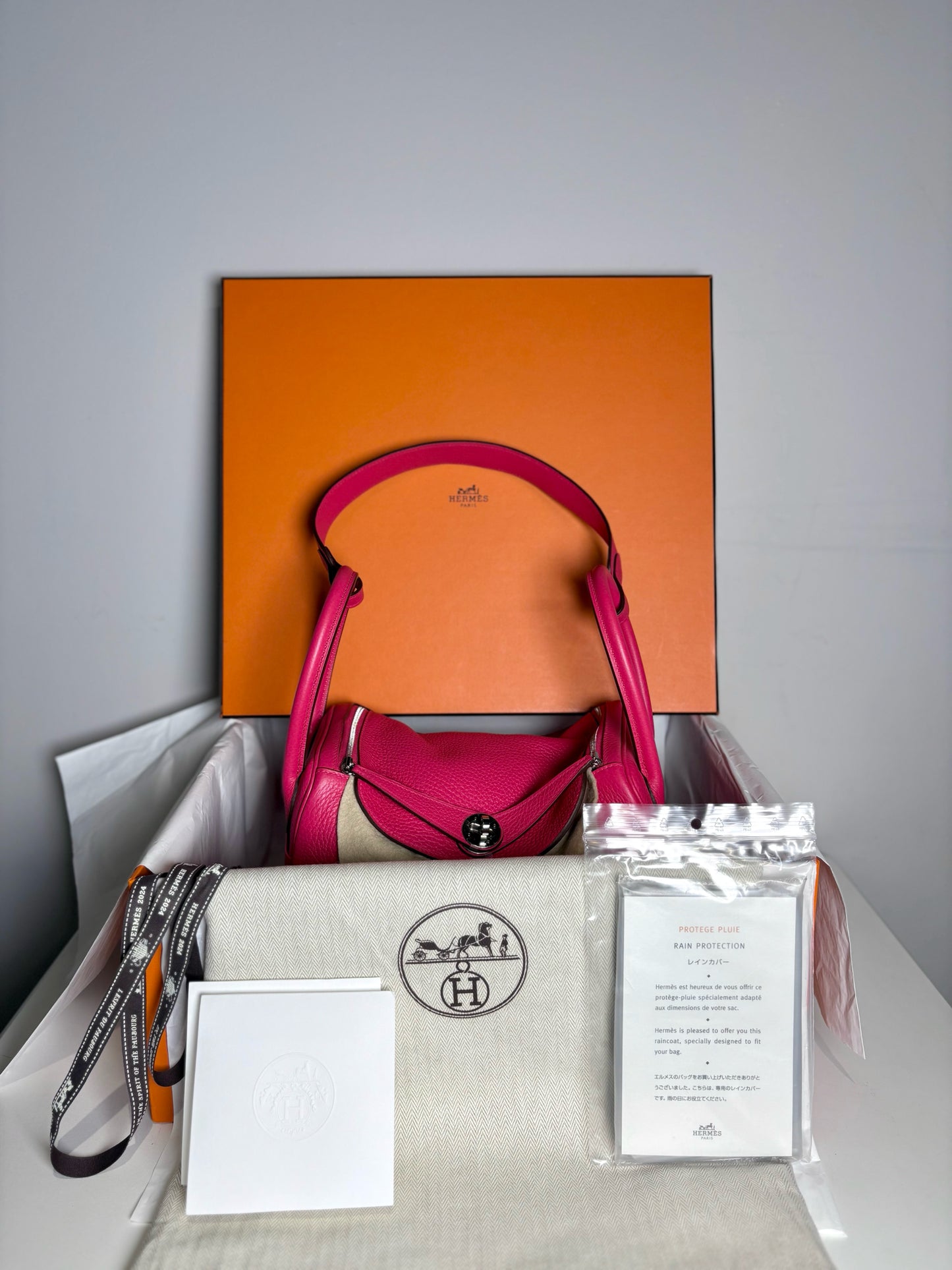 Women's Hermes Clemence Lindy 26 Pink Pre-owned Pink Pebble Grain Leather Purse