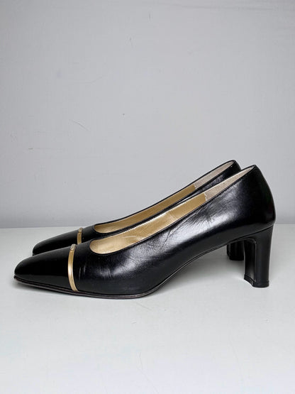 W Shoe Size 8.5 St. John Black Leather Heels
