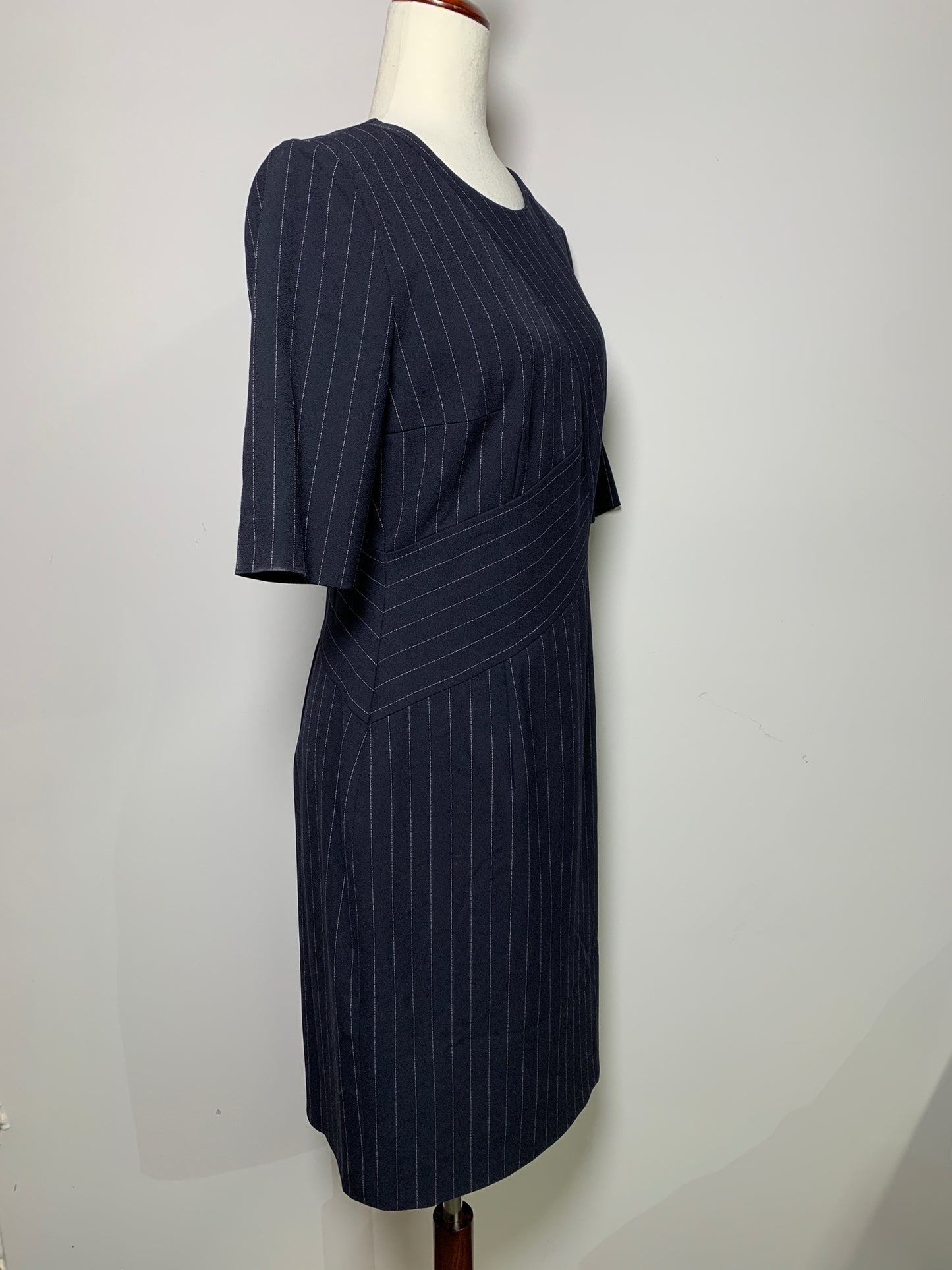 Women Size 6 BOSS Hugo Boss Blue Pinstripe Polyester Dress