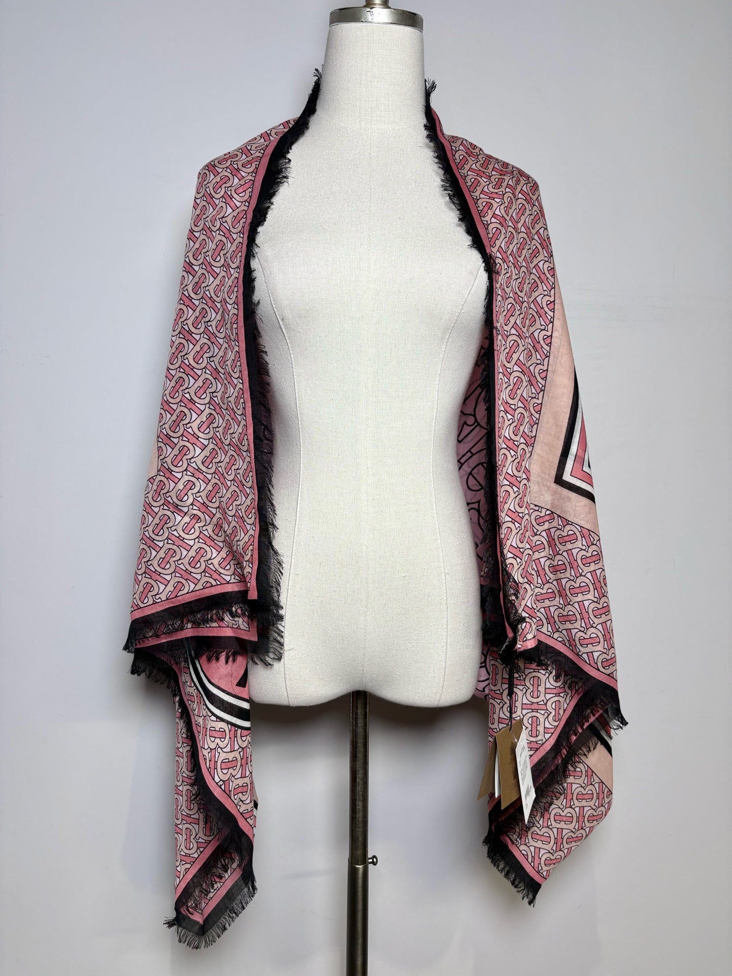 Burberry Monogram Circle Stripe Women's NWT Wool/Silk Blend Pre-owned Square Scarf