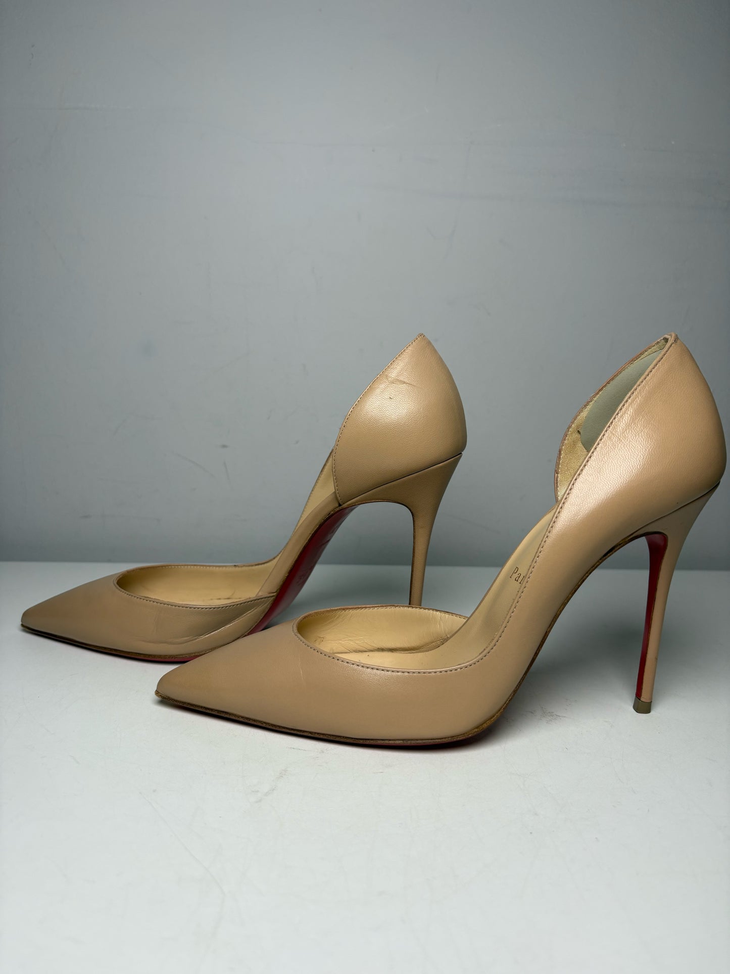Women's Shoe Size 38 Christian Louboutin Iriza Nude Leather Pre-Owned d'Orsay Heels