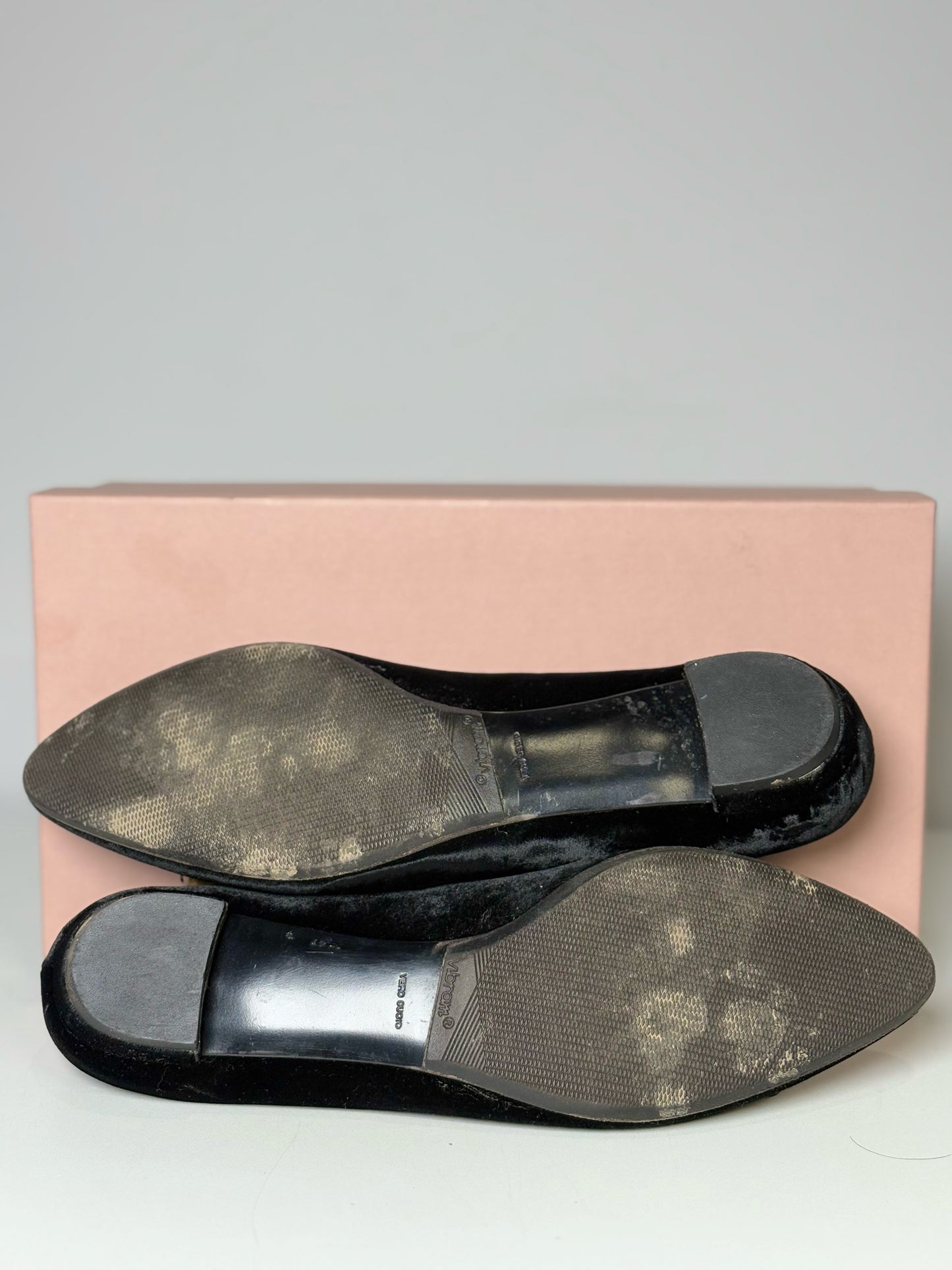 W Shoe Size 38.5 (7.5 US) Miu Miu Black Velvet Jewel Flats