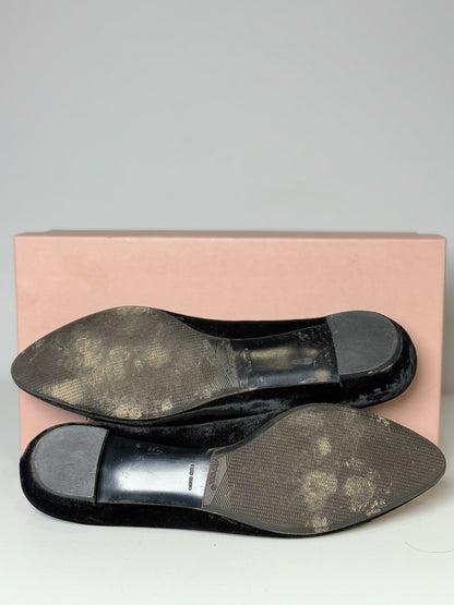 W Shoe Size 38.5 (7.5 US) Miu Miu Black Velvet Jewel Flats