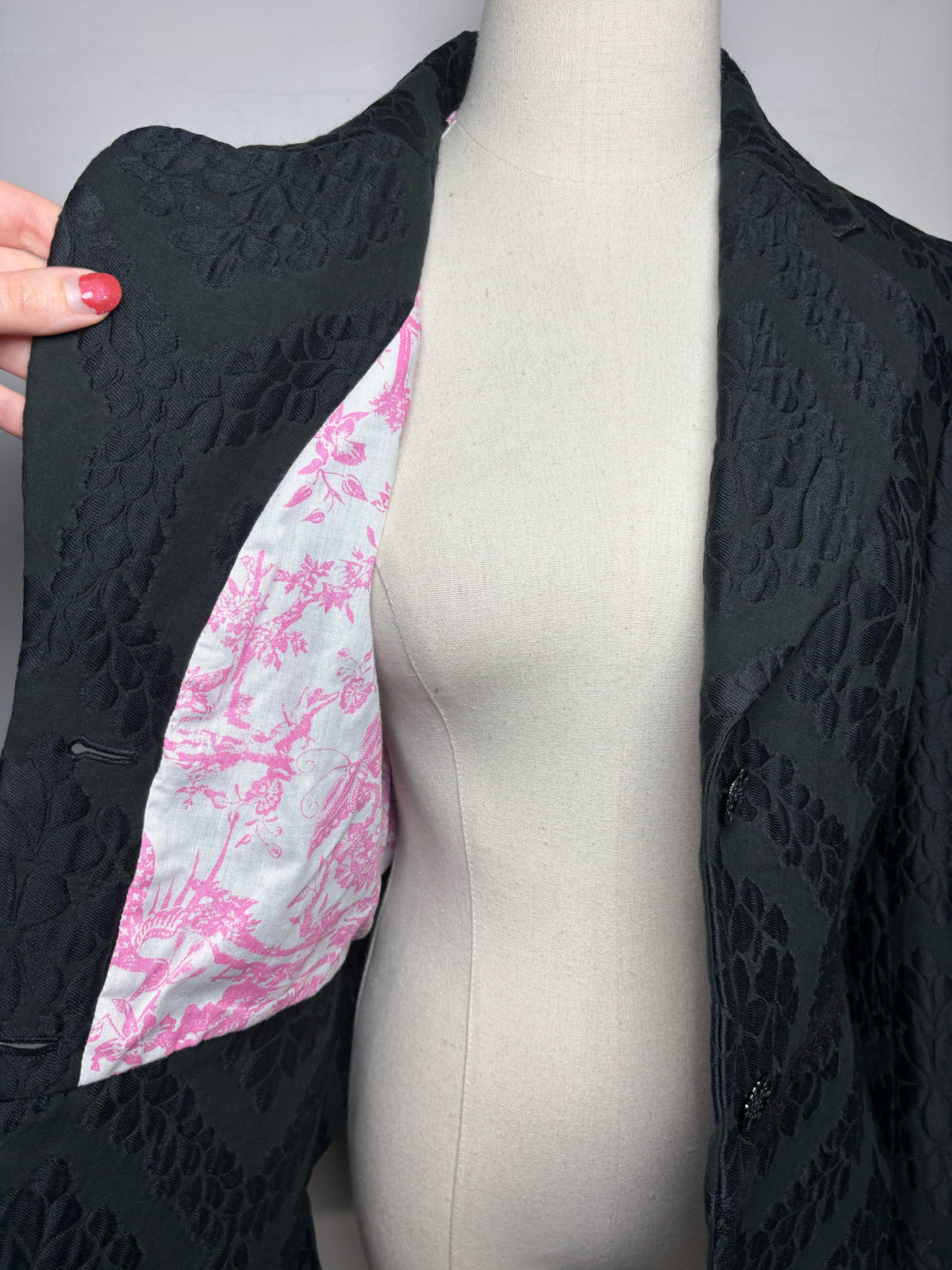 Women's Size 42 Christian Lacroix Black Jacquard Toile Lining Vintage Pre-Owned Blazer