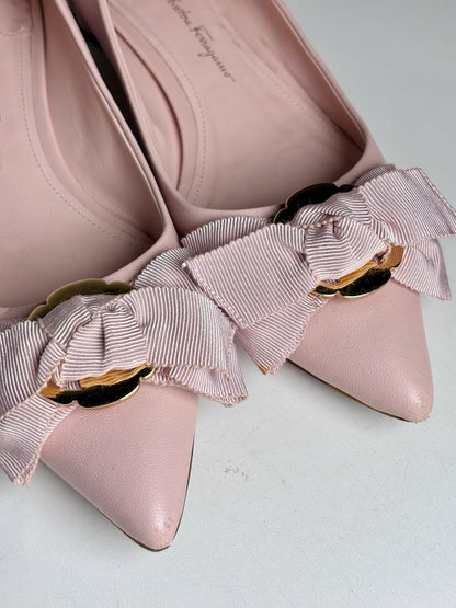 W Shoe Size 7.5 Salvatore Ferragamo Light Pink Leather Scallop Pre-owned Pump