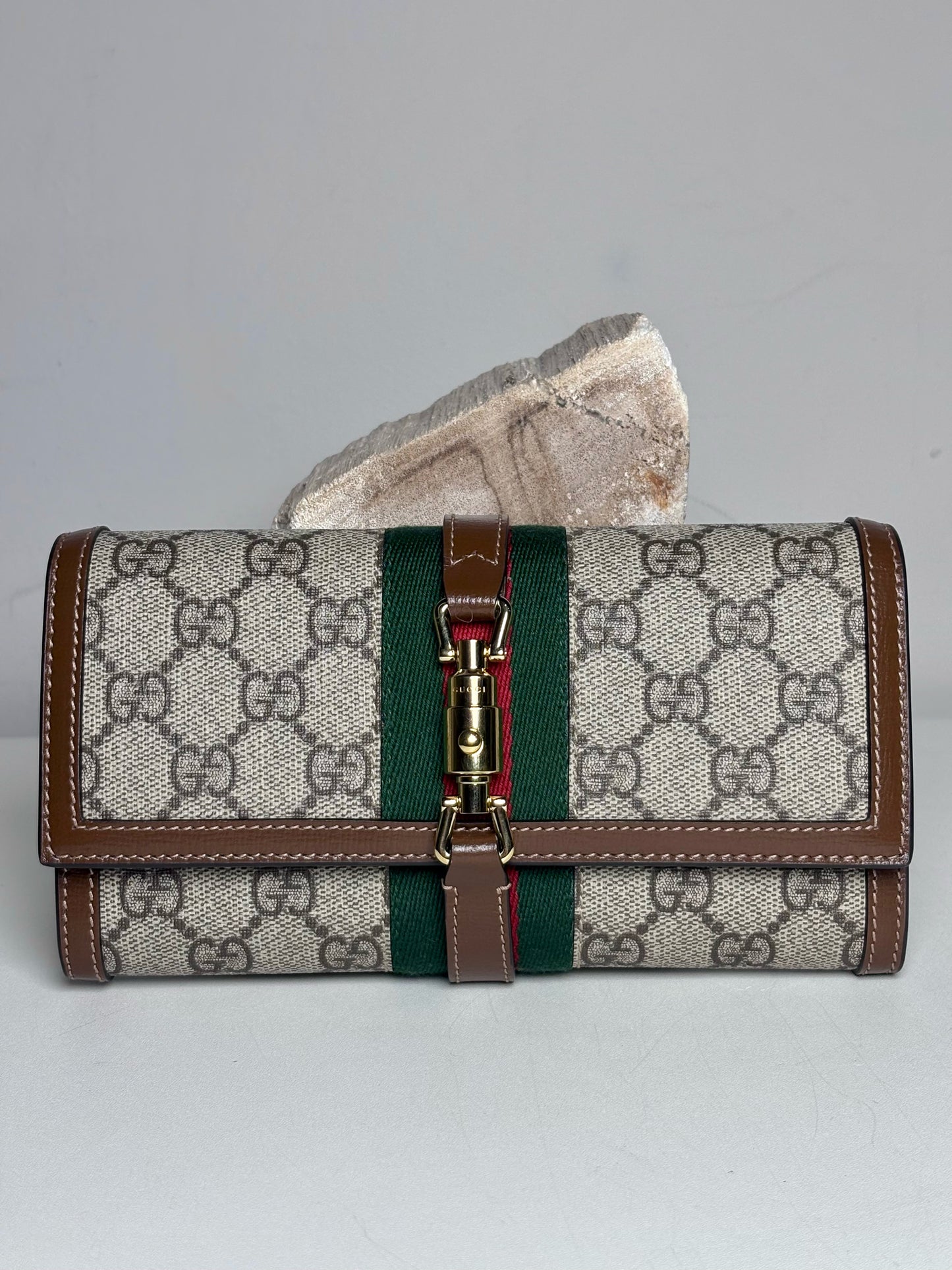 Gucci GG Supreme Jackie 1961 Pre-owned Beige Authentic Pre-owned Wallet on Chain
