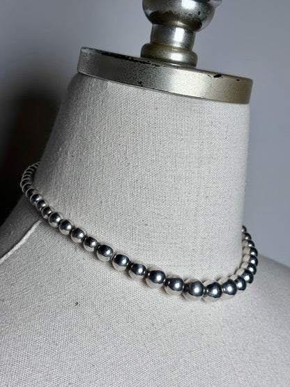 Tiffany & Co. Graduated Balls Sterling Silver Pre-owned Necklace