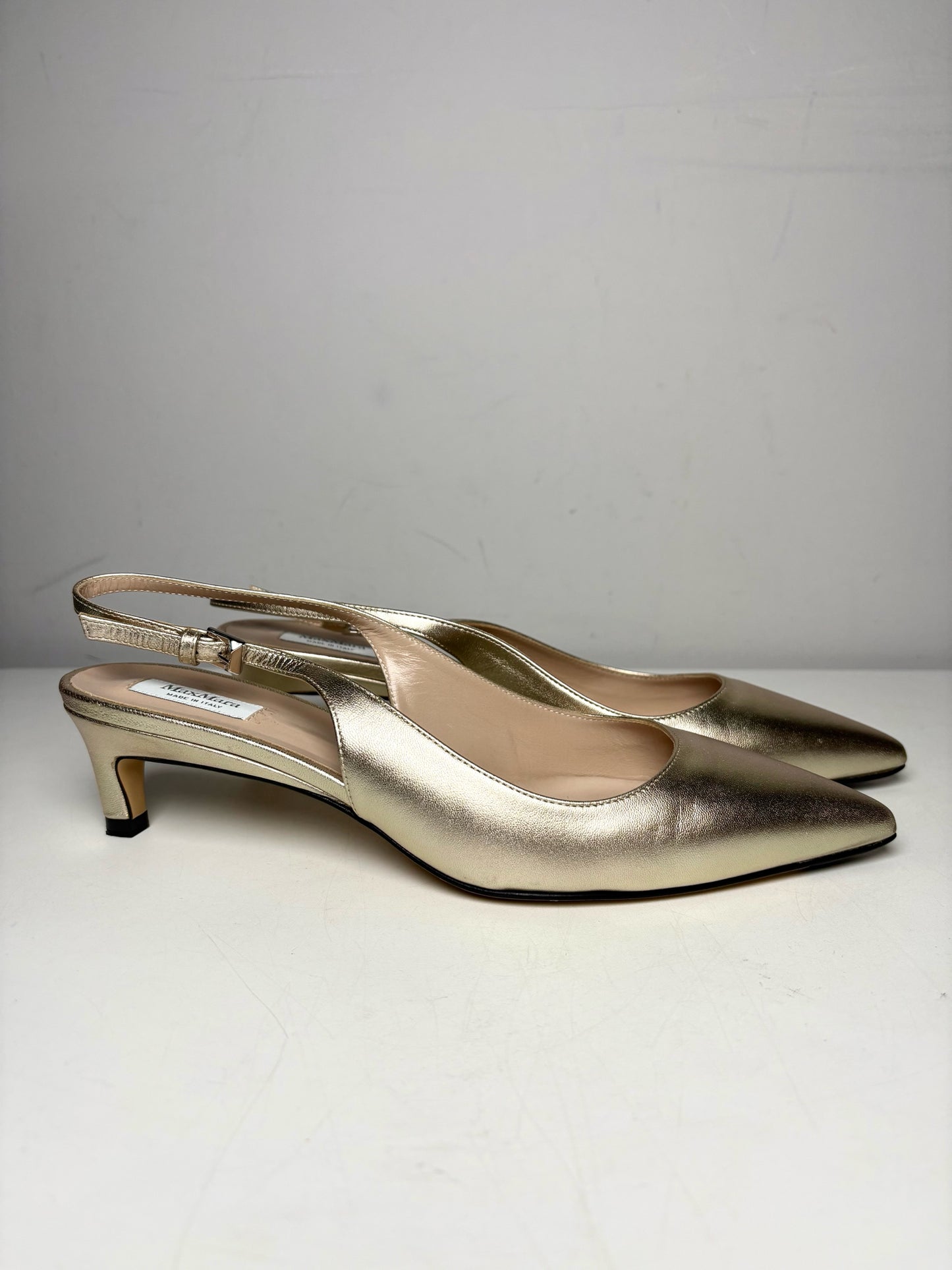 W Shoe Size 39 MaxMara Gold Leather Pre-owned, NWT Slingbacks
