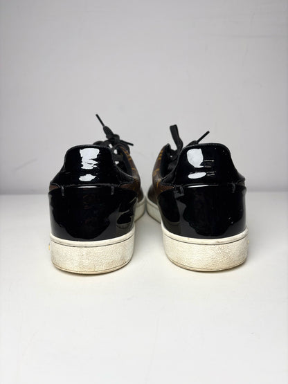 W Shoe Size 39 (8.5 - 9 US) Louis Vuitton Brown, Black Coated Canvas Sneakers