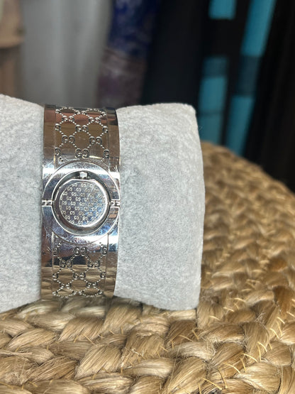 Gucci Twirl Silver Stainless Steel Double-G Ladies Watch