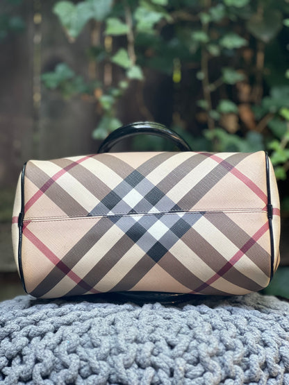 Burberry Nova Tan Black Red Plaid w/ Black Patent Leather Vintage