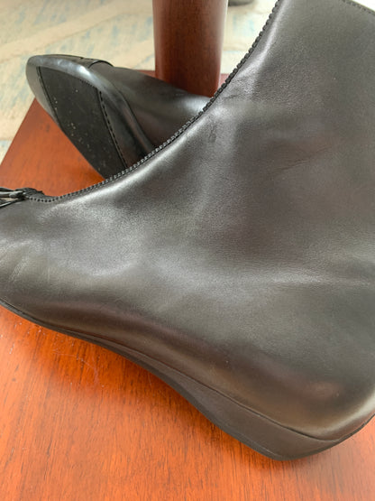 Salvatore Ferragamo Black Leather Boots Sz 7