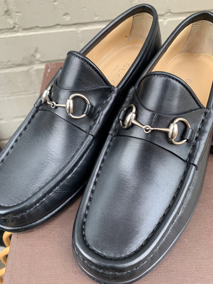 Gucci Black Leather Loafers w/ Silver Horsebit Sz 7