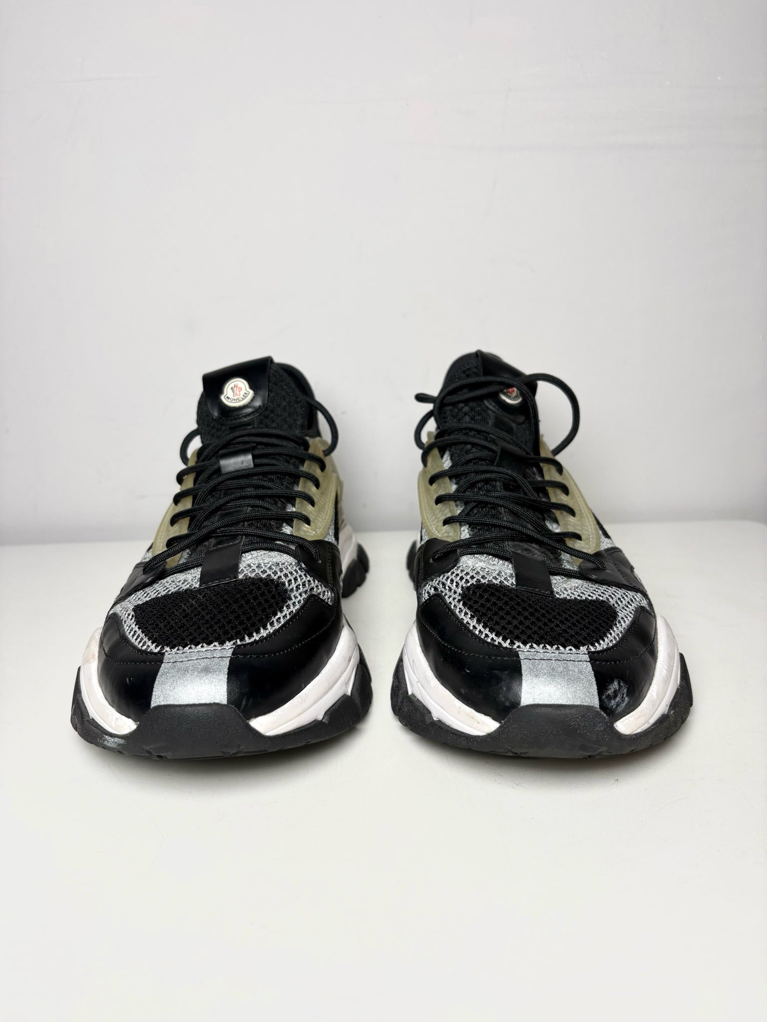 Moncler Black, Green, White Polyester Colorblock Men's Pre-owned