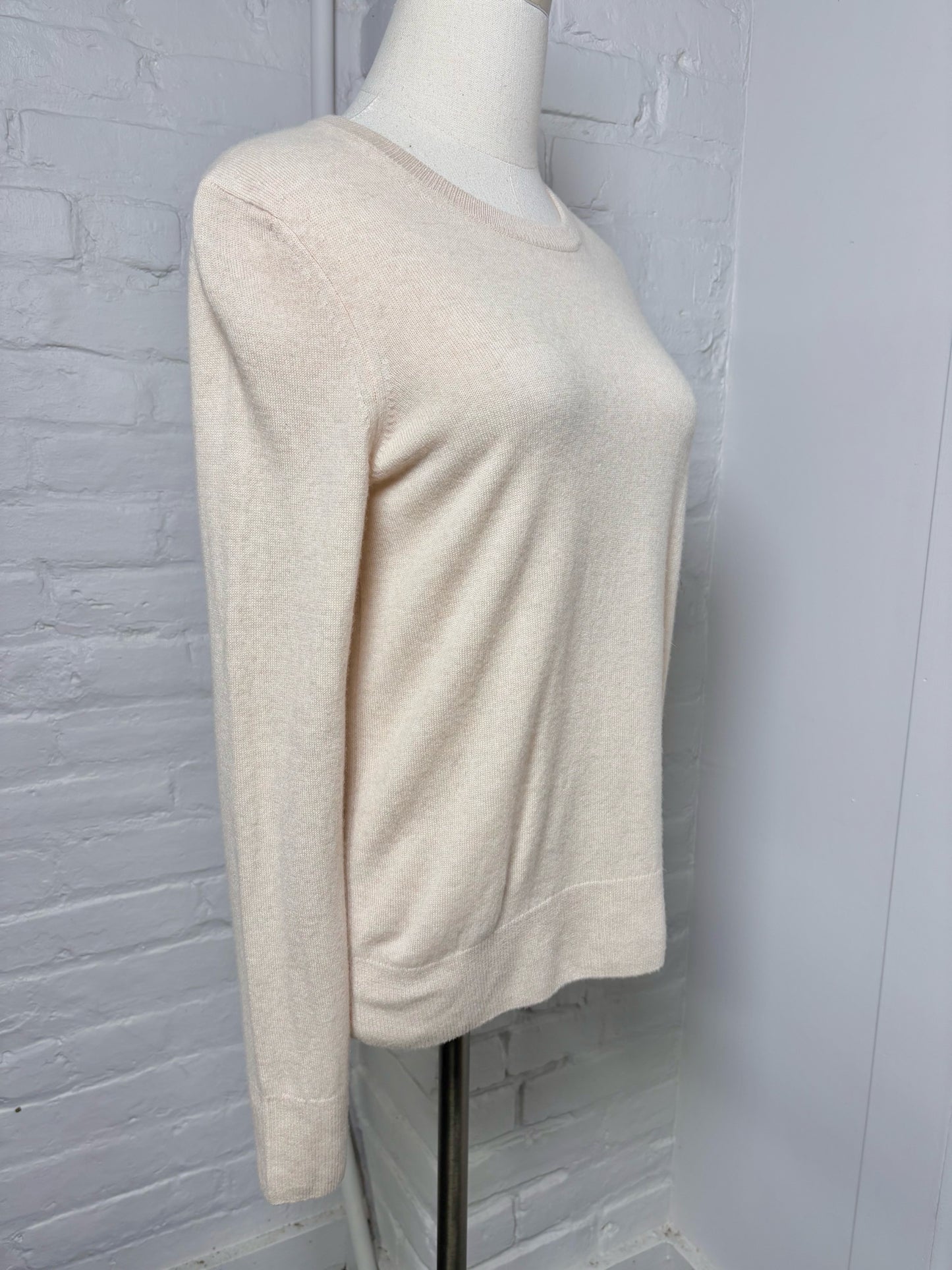 Women Size S Naadam Cream Solid Cashmere Sweater