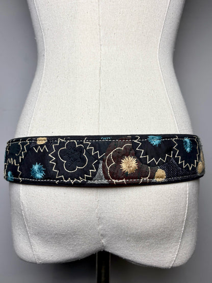 Women Dries Van Noten Leather, Cotton 80 (Small US) Embroidery Pre-owned Belt