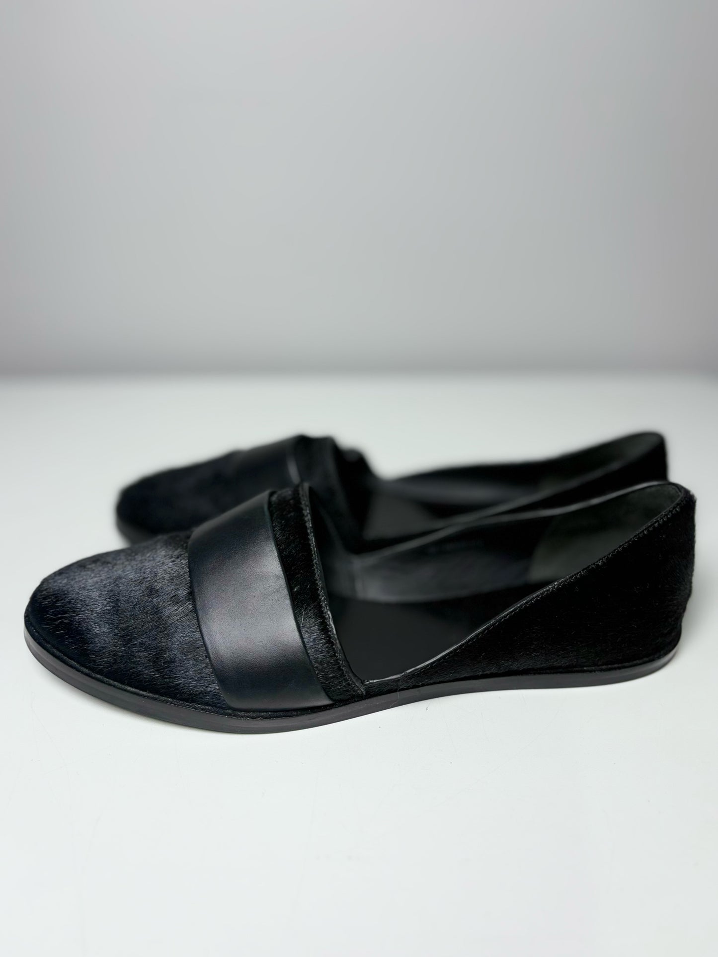 W Shoe Size 37.5 (7 US) Vince Black Leather, Calf Hair NWT Flats