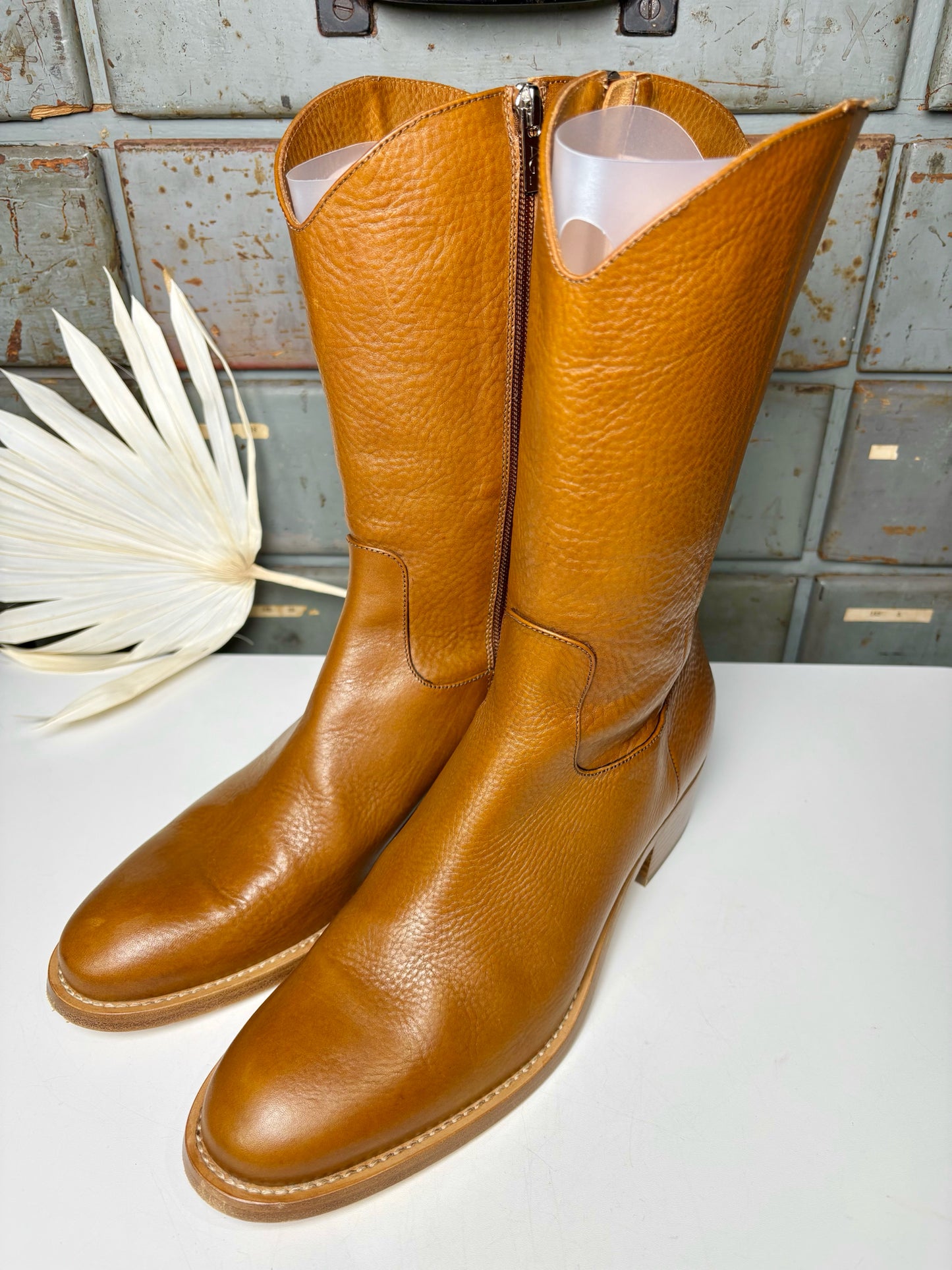 W Shoe Size 41 (10 - 10.5) AGL Caramel Leather Boots
