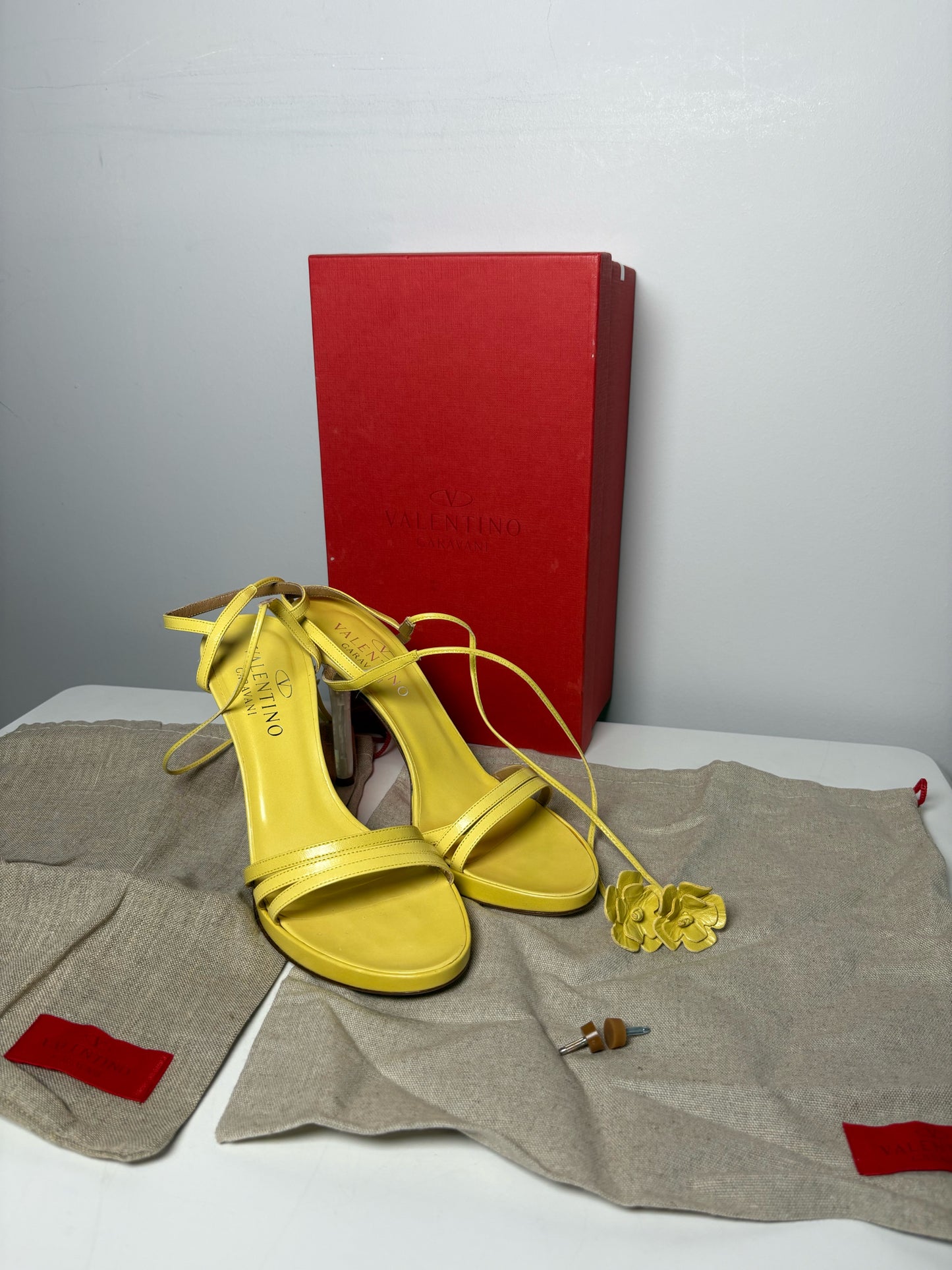 W Shoe Size 38.5 (7.5 US) Valentino Yellow Leather Floral Ankle Strap Heels