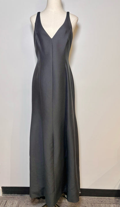 Women Size 6 Halston Heritage Black Solid Ball Gown