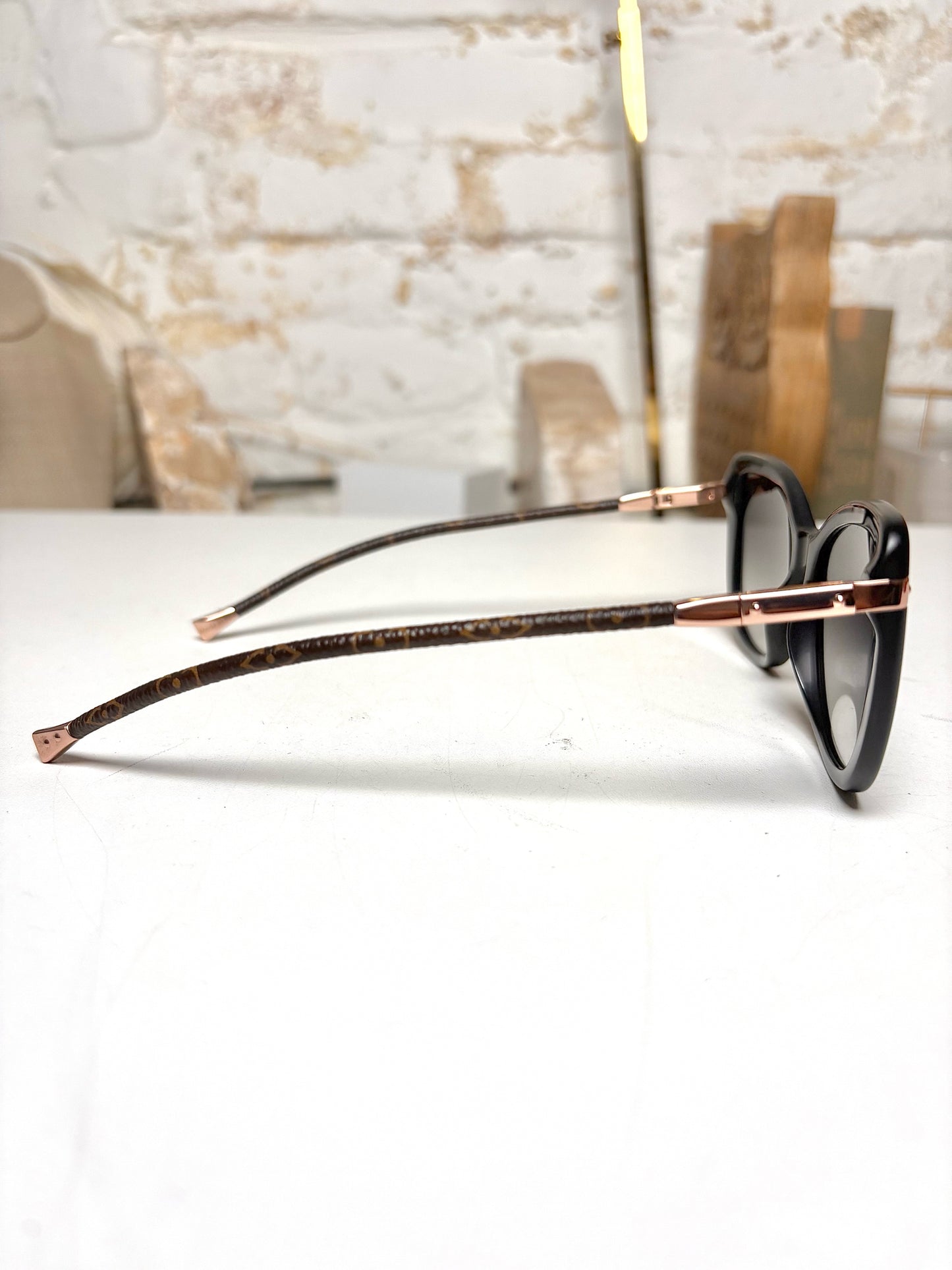 Louis Vuitton NWT Black Charlotte Leather-wrapped Monogram Fold Sunglasses