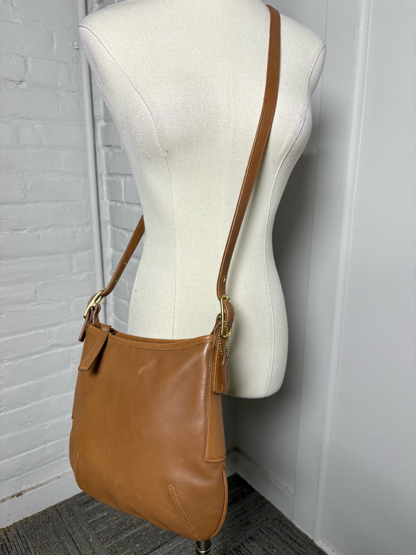 Coach Solid Vintage Leather Pre-owned Brown Cowhide 9204 Purse