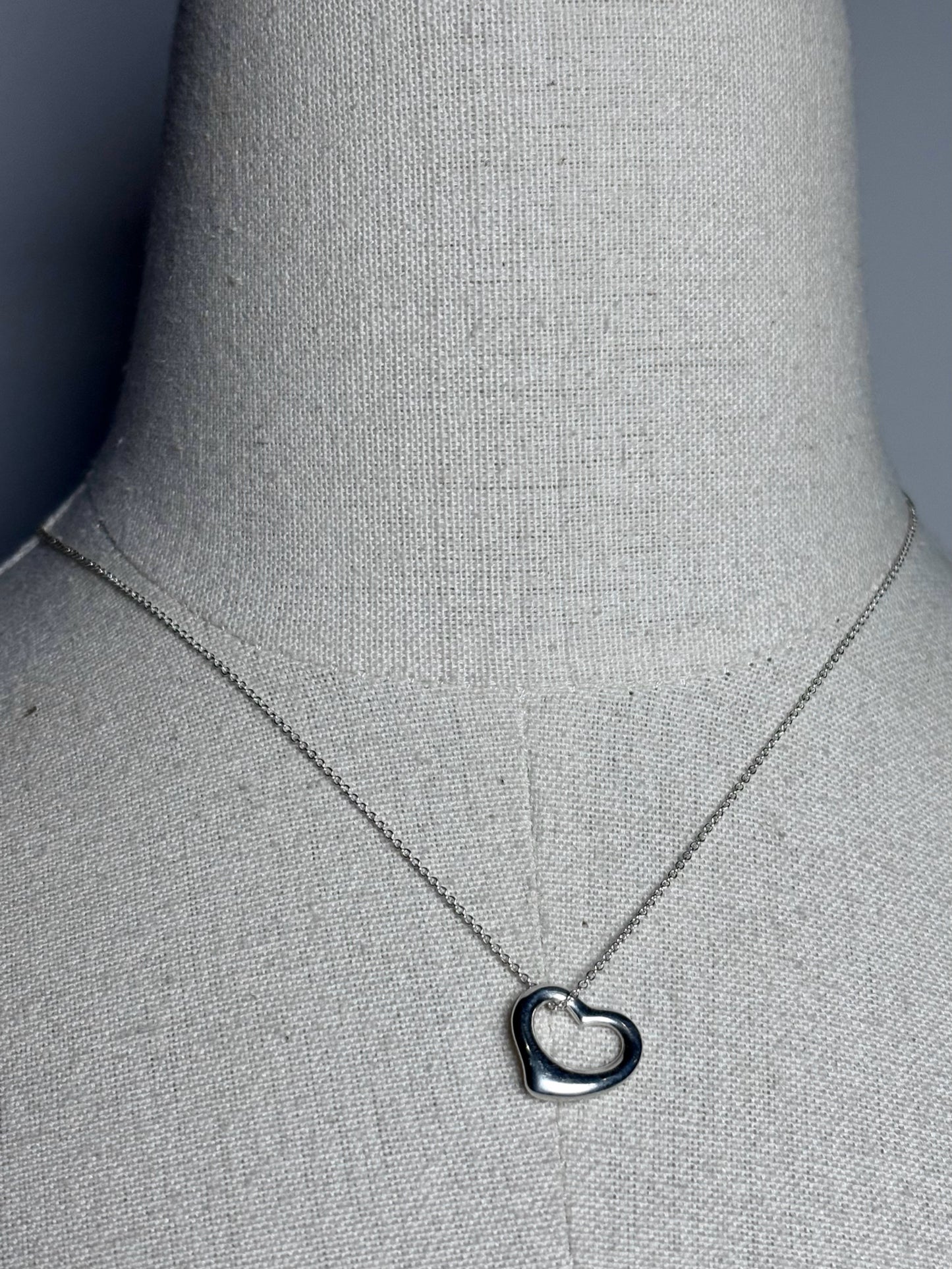Tiffany & Co. Open Puffy Heart Elsa Peretti Sterling Silver Pre-owned Necklace
