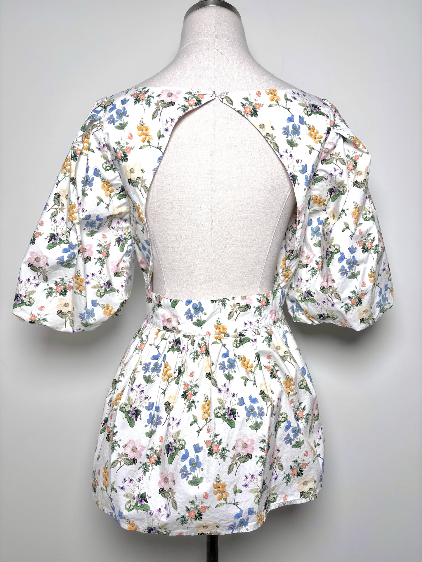 Women Size M Marissa Webb White, blue, pink, green, yellow Floral Cotton Blouse