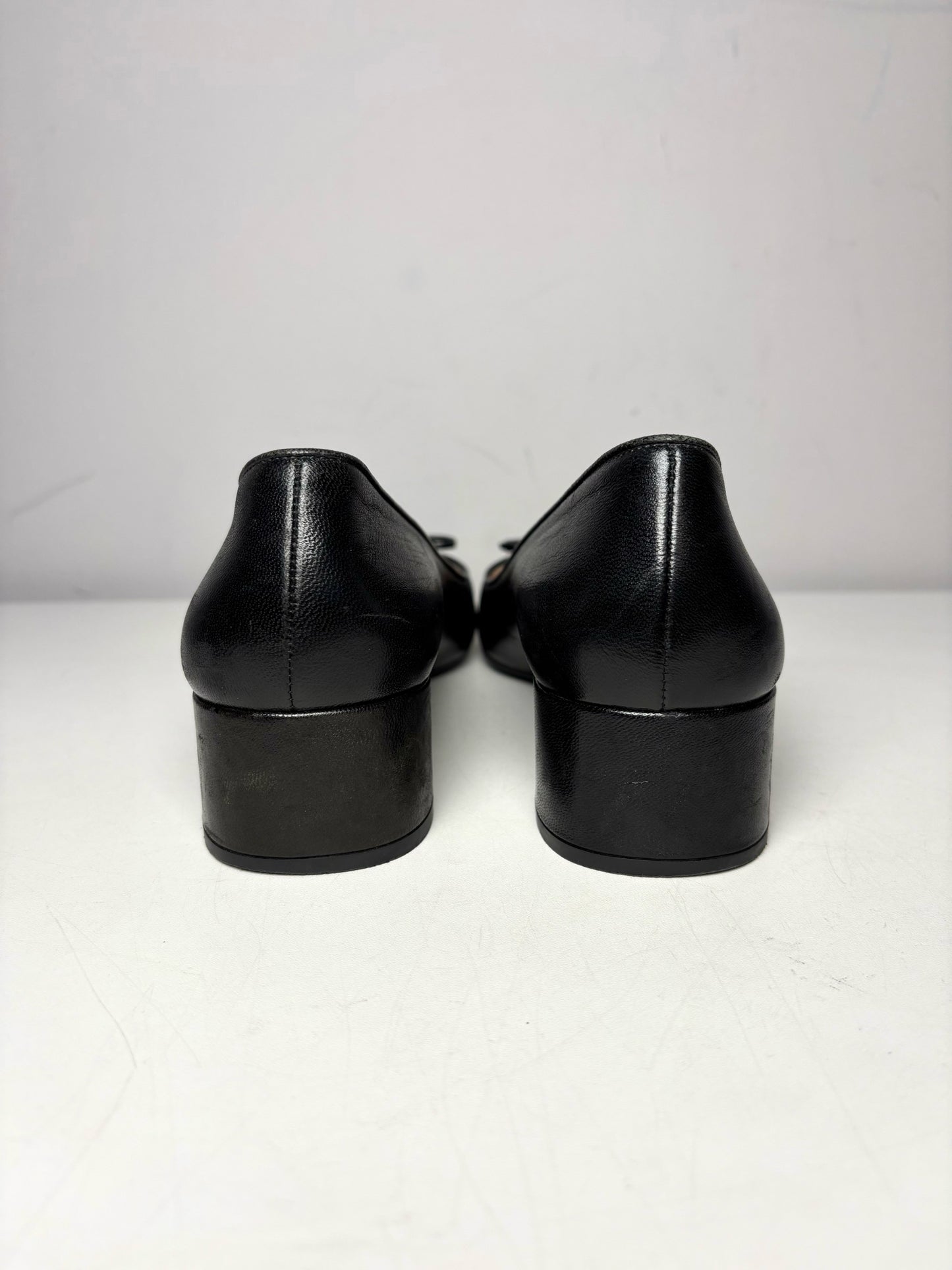 W Shoe Size 37 (7) Prada Black Leather Nappa Pre-owned Heels