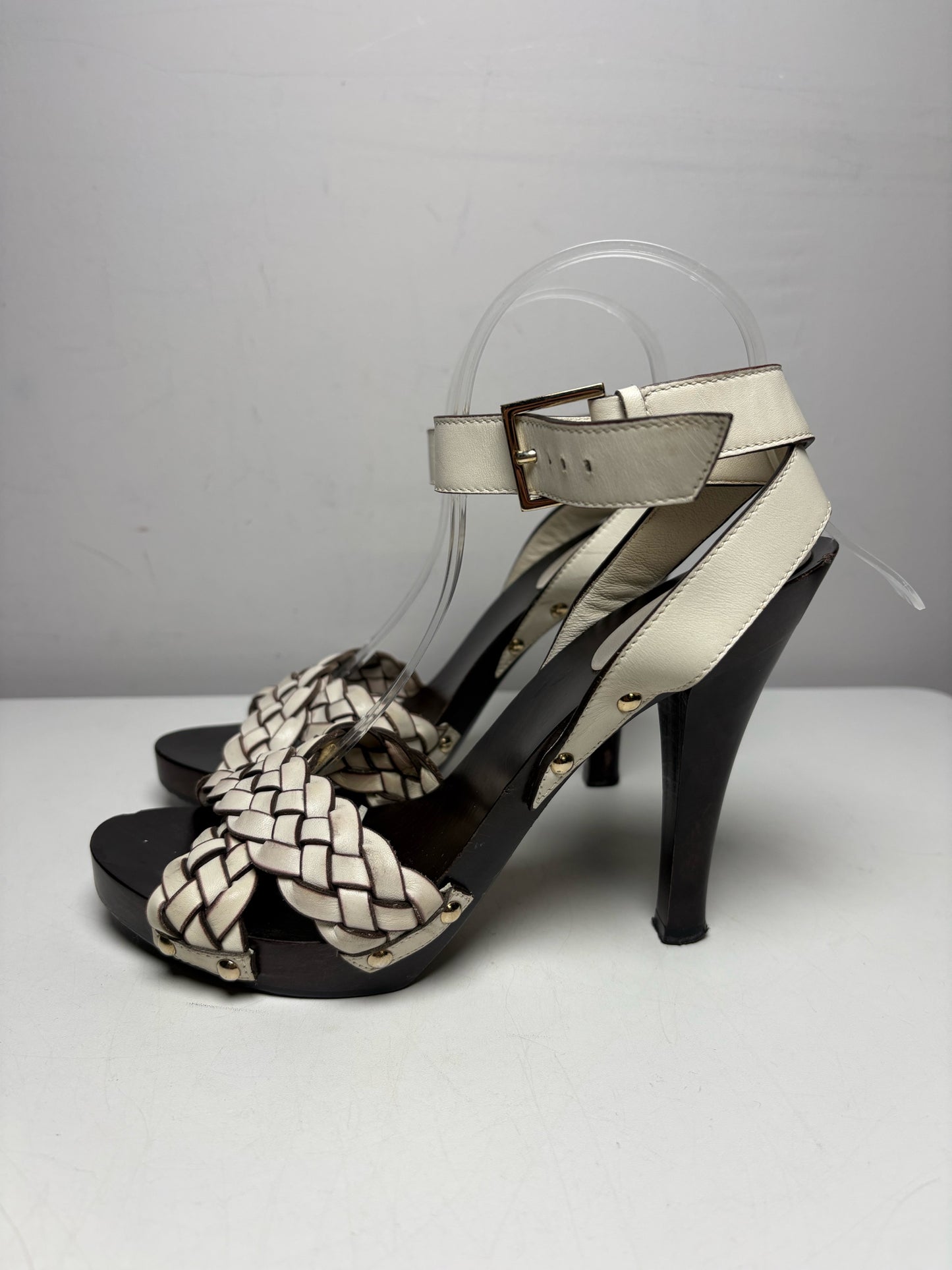 W Shoe Size 6.5 Gucci Brown, White Leather, Wood Women's Pre-owned Heels
