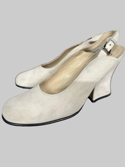 W Shoe Size 38 (8.5 US) Prada Bone/Cream Suede Curved Block Heel