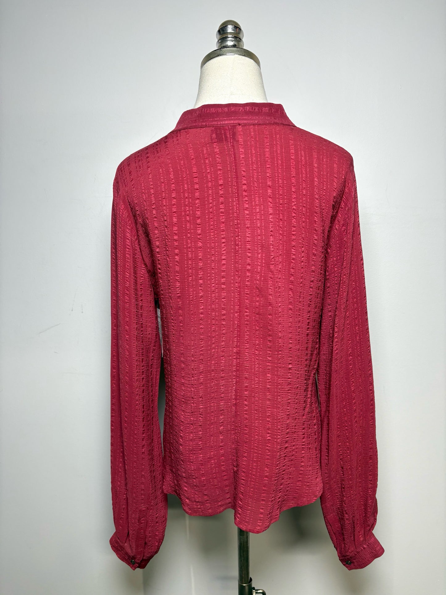 Women's Size 38 (US 2–4) Zeus + Dione Burgundy Textured Pure Silk Pre-Owned Top