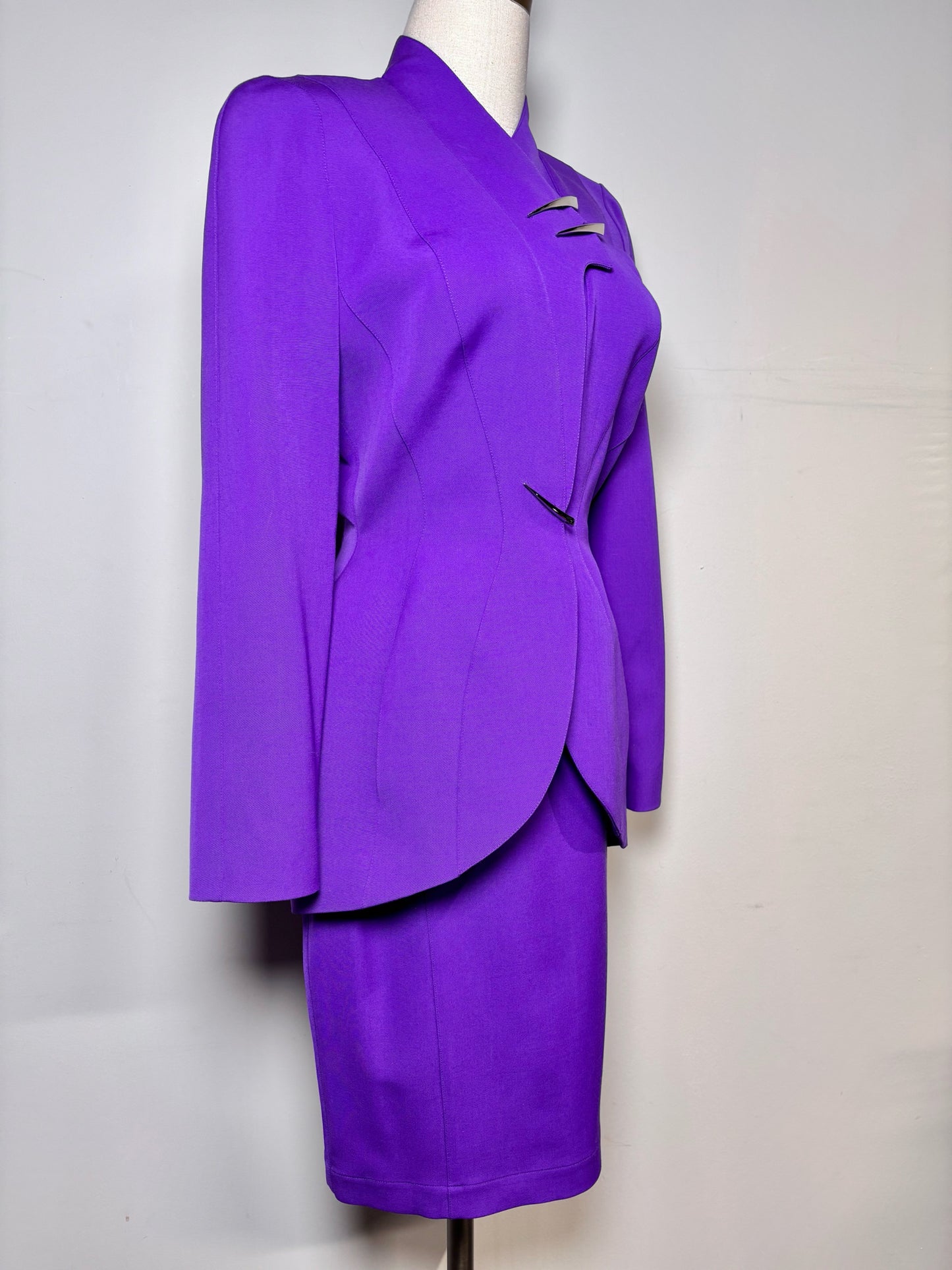 Women Size 36 (4 US) Thierry Mugler Paris Purple Solid Vintage 2 Piece Set