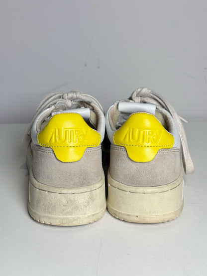 W Shoe Size 38 Autry Beige, White, Yellow Leather & Suede Women's Sneakers
