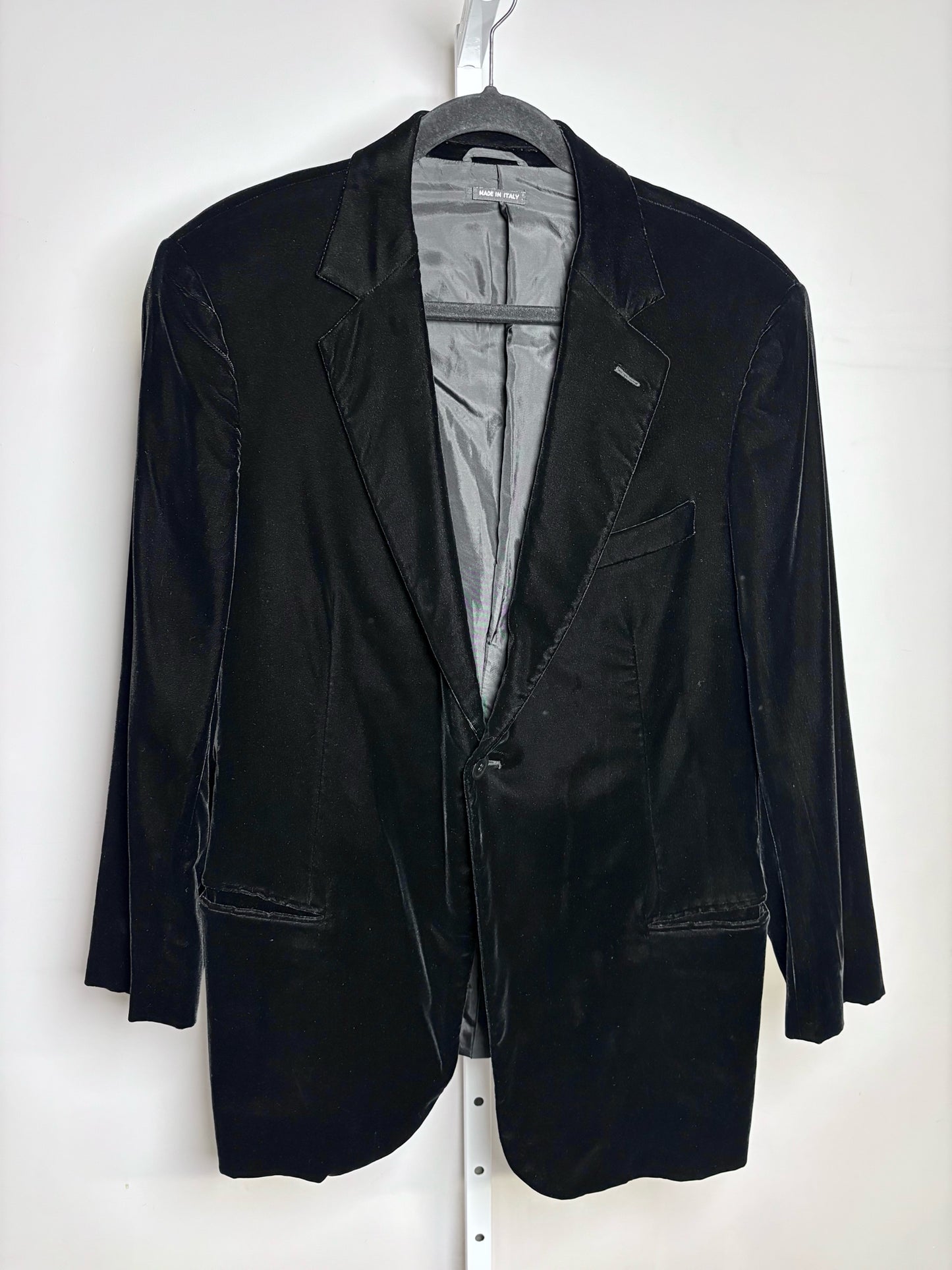 Giorgio Armani Black Men's Velveteen Special Occasion Blazer