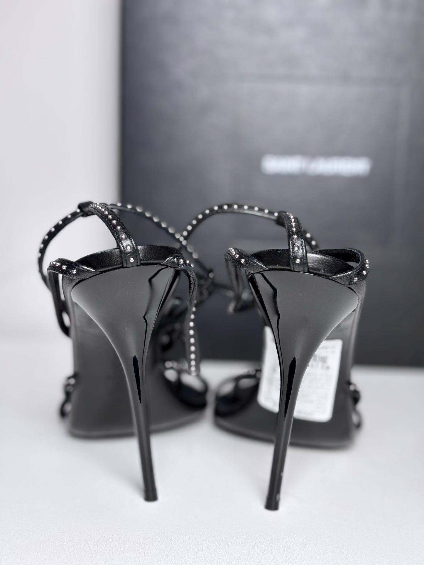 W Shoe Size 41 (10 - 10.5) Yves Saint Laurent Black Leather Calfskin Heels