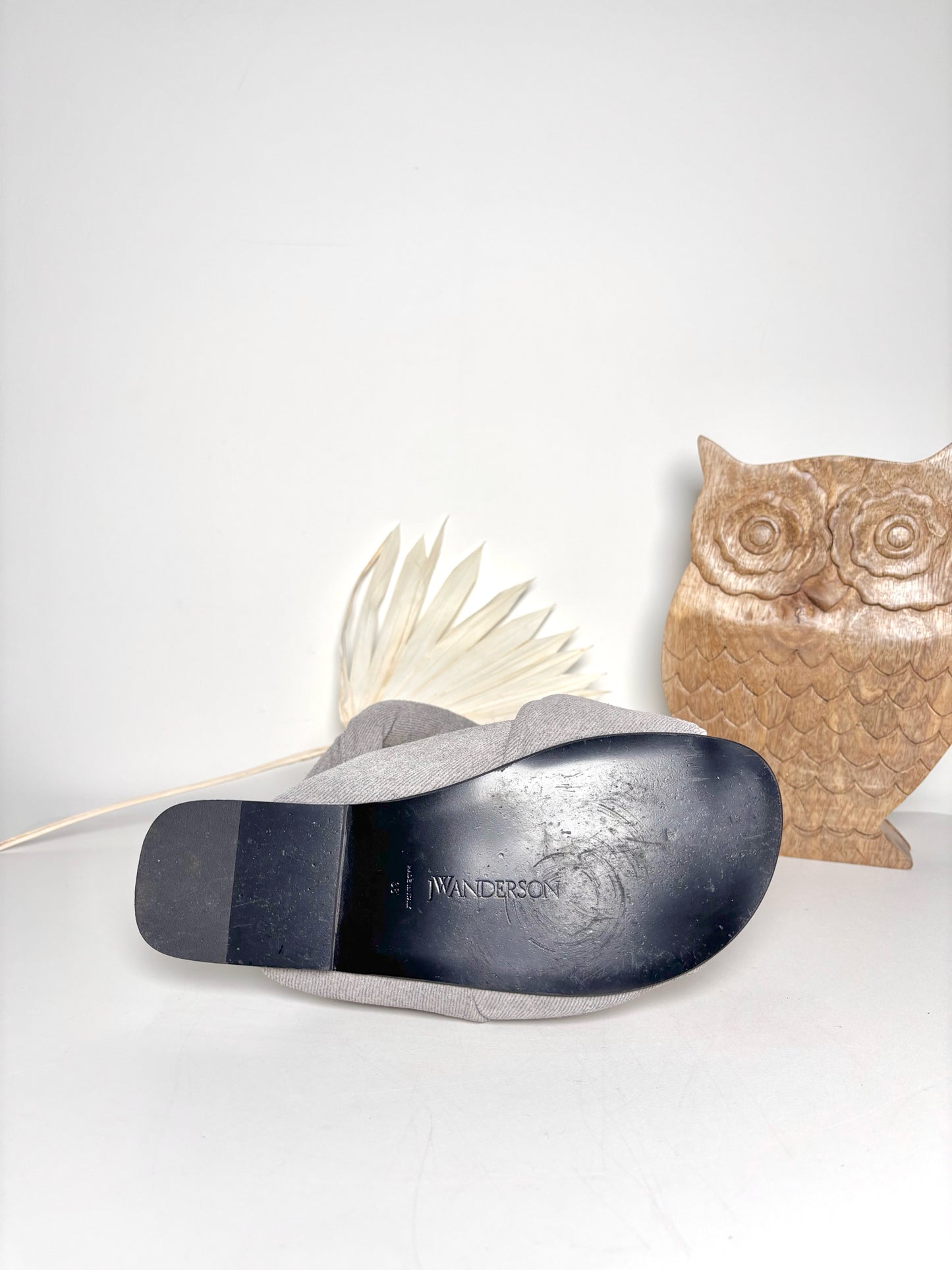 W Shoe Size 38 JW Anderson Gray Denim Cowhide Sole Twist Chain Sandals