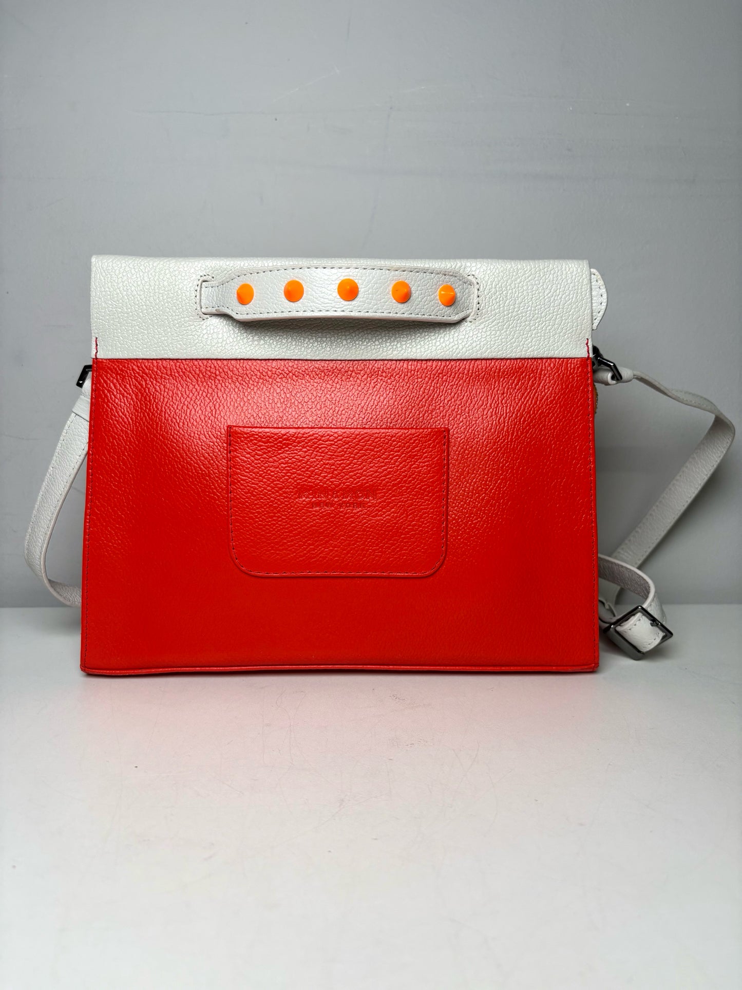 Women's Min & Mon Vali Embroidery Flowers Pre-owned, NWT Red, Pink Leather Bag
