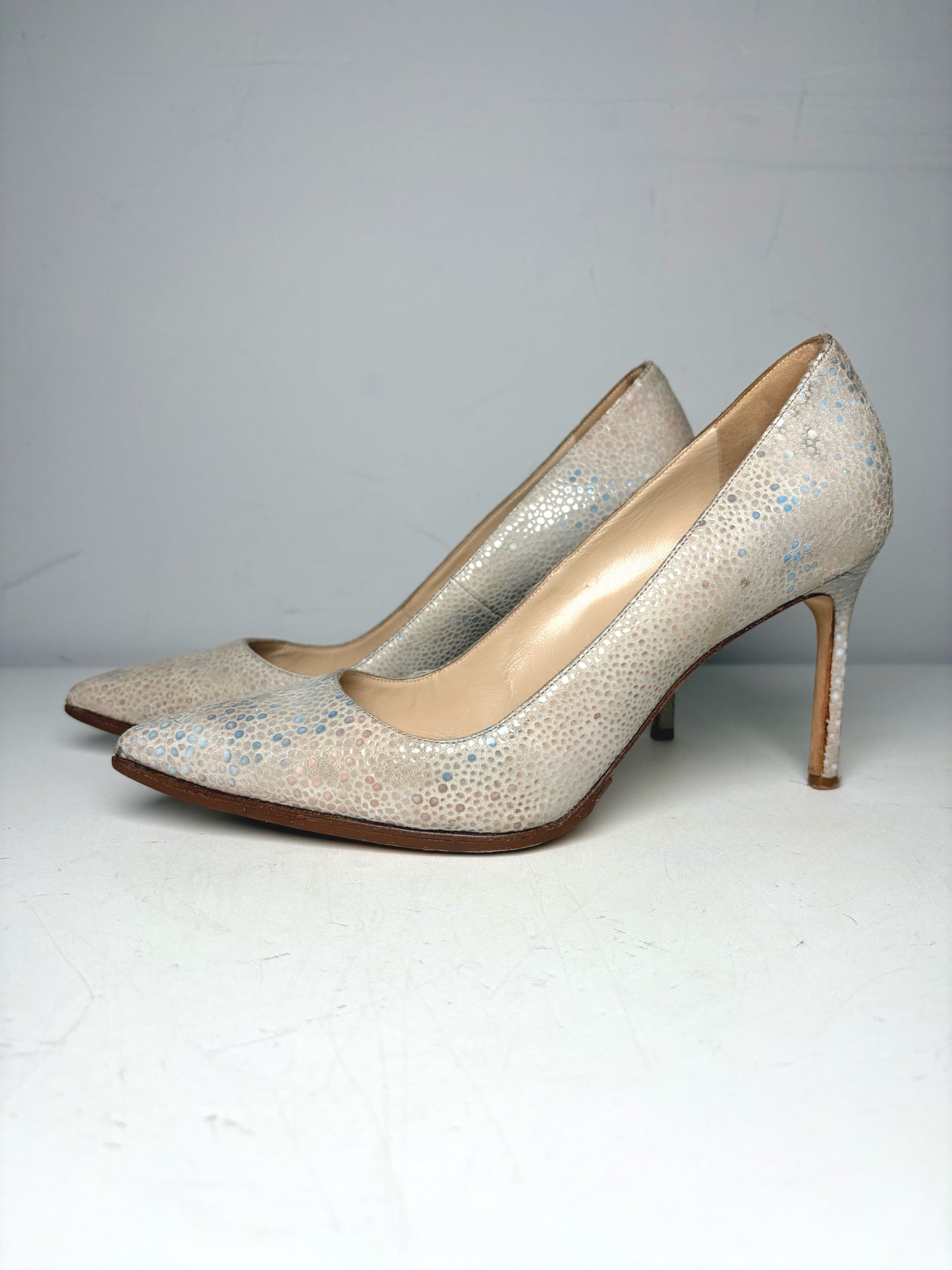 W Shoe Size 38 Manolo Blahnik Bone Snakeskin Effect Pre-owned Heels