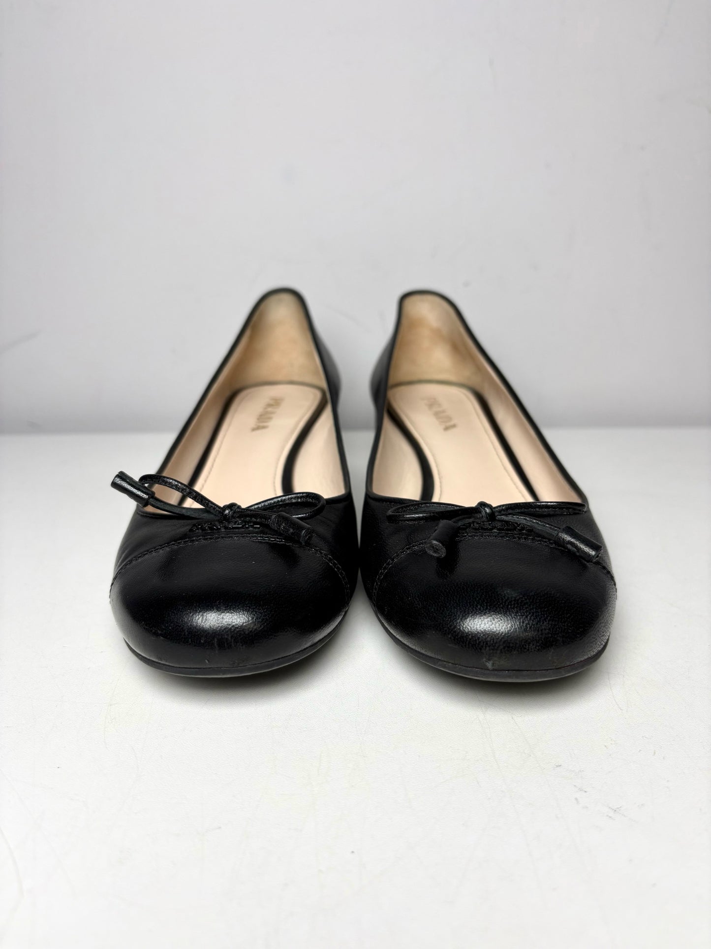 W Shoe Size 37 (7) Prada Black Leather Nappa Pre-owned Heels