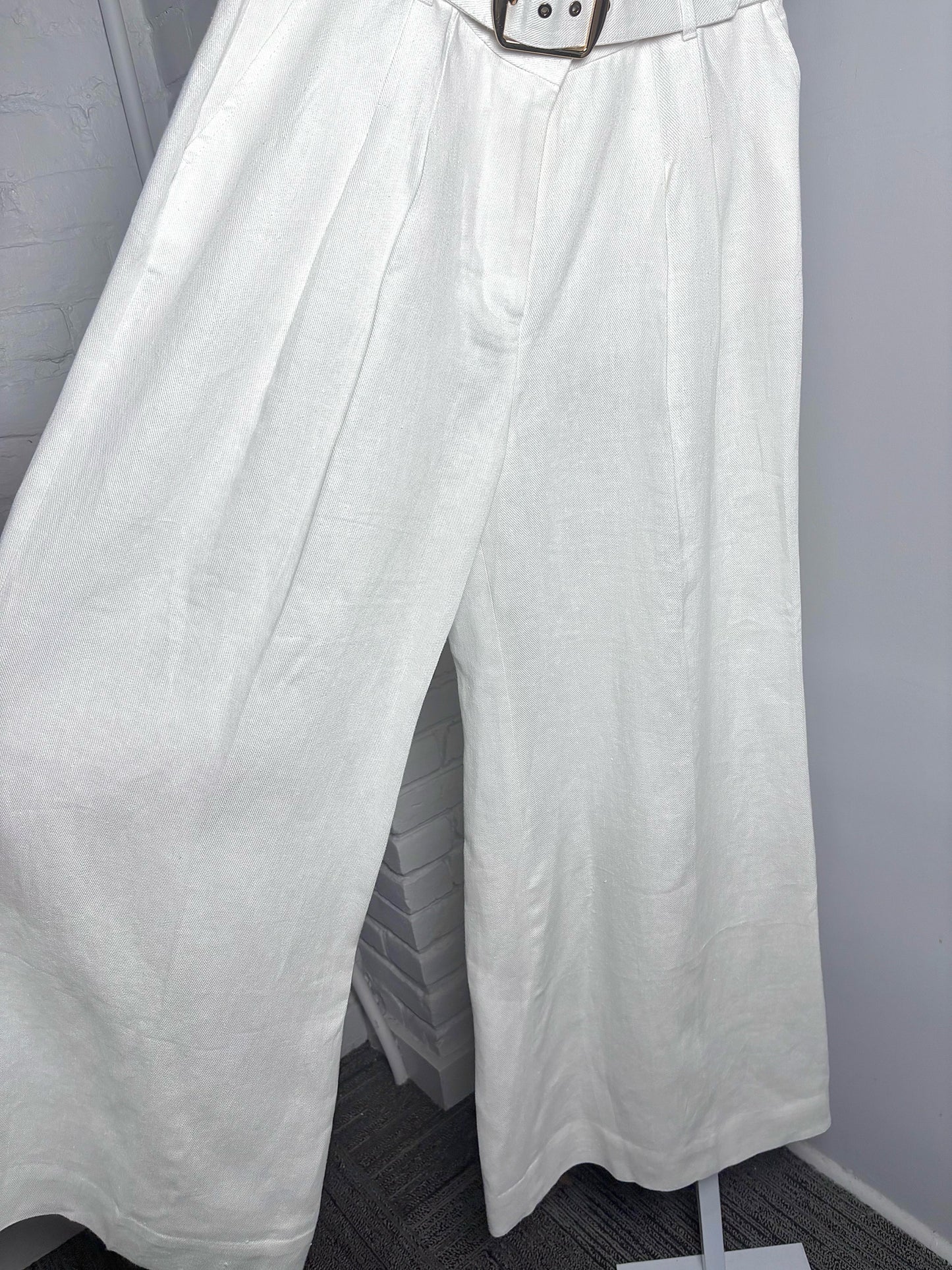 Women Size 3 (L, US) Zimmermann Cream Solid Pre-owned Pants