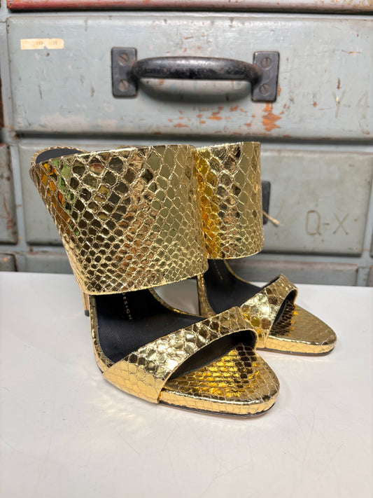 W Shoe Size 37 (6.5) Giuseppe Zanotti Design Metallic Gold Leather Heels
