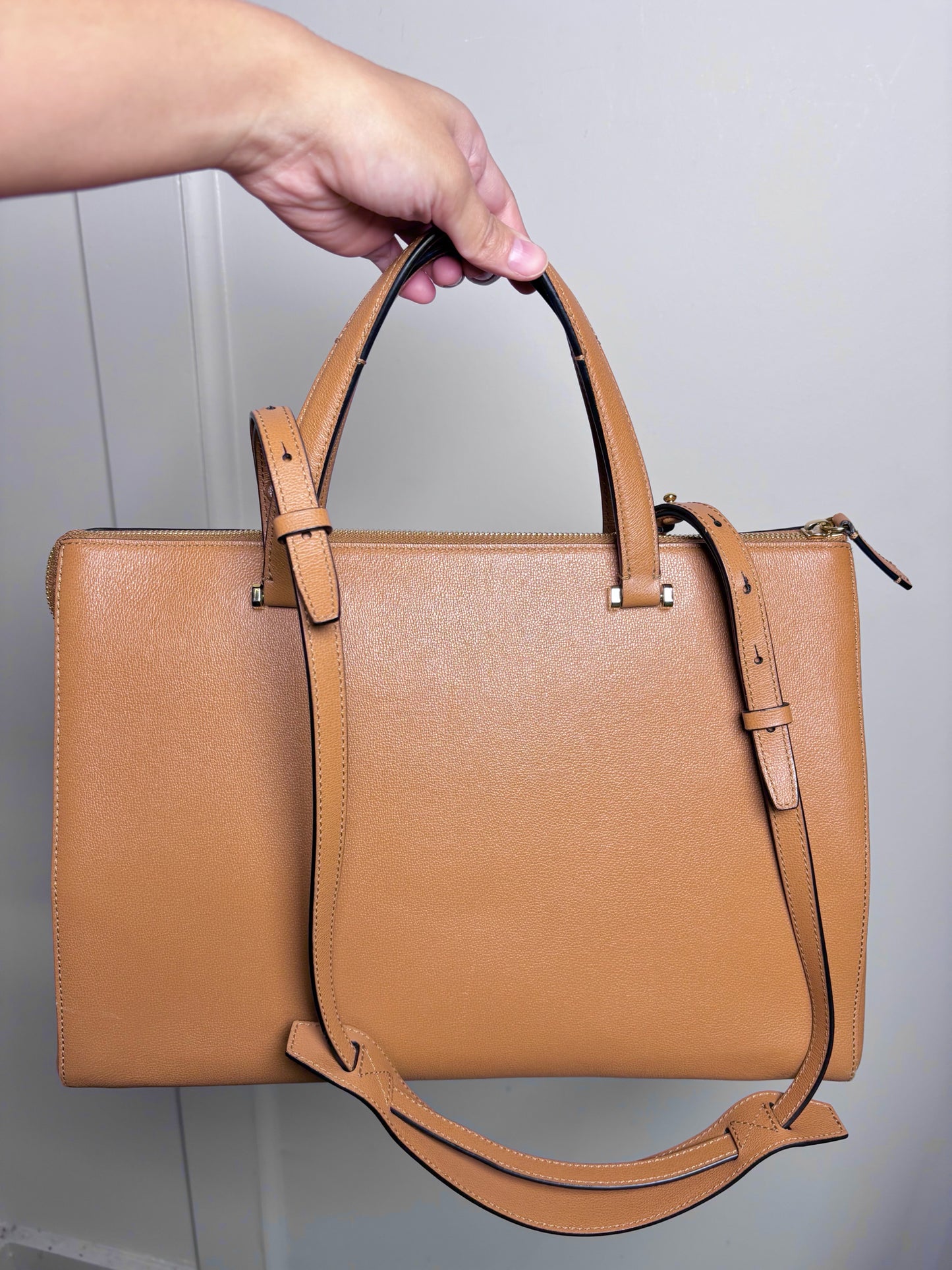 Lancel Solid Leather Camel Medium Purse